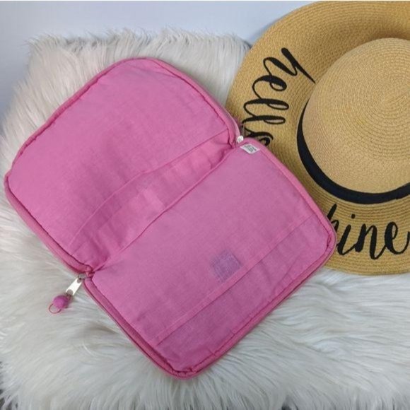 Fair Trade Floral Tablet E-reader Sleeve Wool - Picture 3 of 9